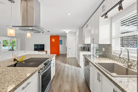 113 Park Lane Hypoluxo FL 33462