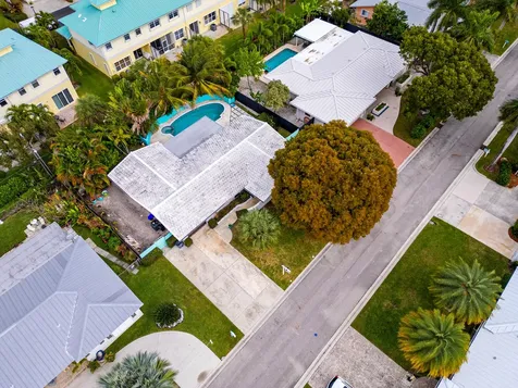 113 Park Lane Hypoluxo FL 33462