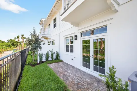 125 Water Pointe Place Jupiter FL 33477