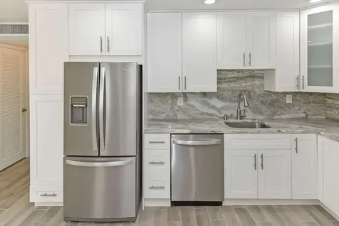 864 Normandy R Delray Beach FL 33484