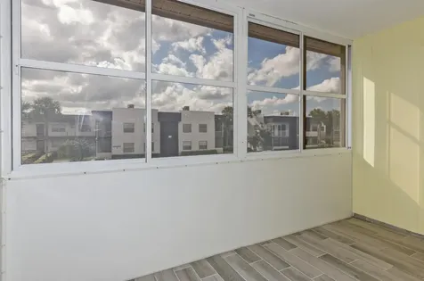864 Normandy R Delray Beach FL 33484