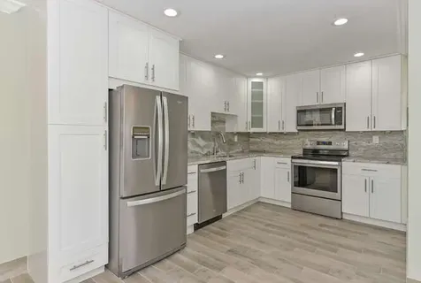 864 Normandy R Delray Beach FL 33484