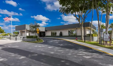 864 Normandy R Delray Beach FL 33484