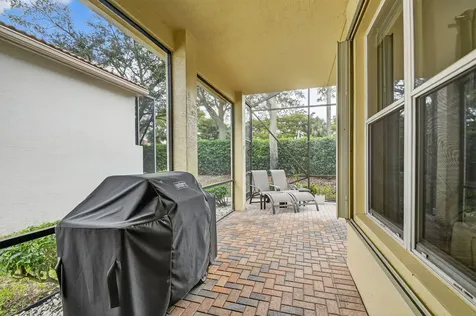 9852 Tallyrand Drive Lake Worth FL 33467