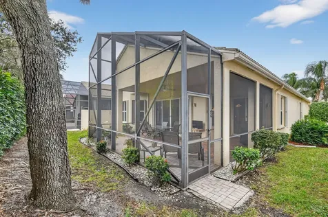 9852 Tallyrand Drive Lake Worth FL 33467