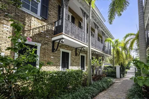 112 S Cannery Row Circle Delray Beach FL 33444