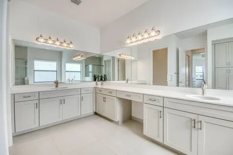 12290 Sw Saltwater Drive Port Saint Lucie FL 34987