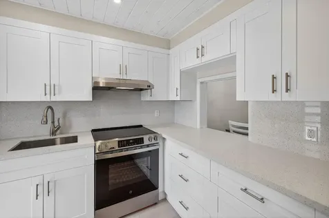 2050 Ne 39th Street Lighthouse Point FL 33064