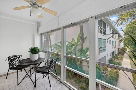 2050 Ne 39th Street Lighthouse Point FL 33064