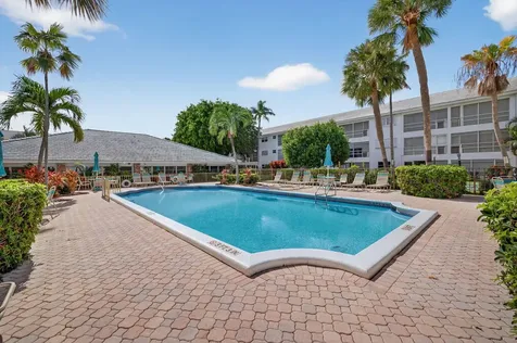 2050 Ne 39th Street Lighthouse Point FL 33064