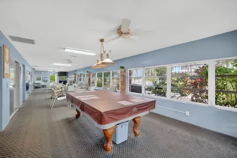 2050 Ne 39th Street Lighthouse Point FL 33064