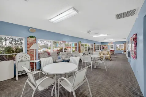 2050 Ne 39th Street Lighthouse Point FL 33064