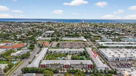 2050 Ne 39th Street Lighthouse Point FL 33064