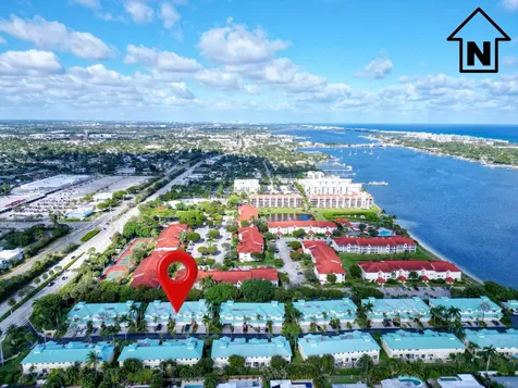 125 Barefoot Cove Hypoluxo FL 33462