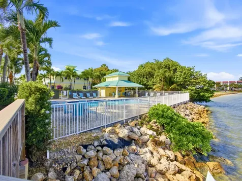 125 Barefoot Cove Hypoluxo FL 33462