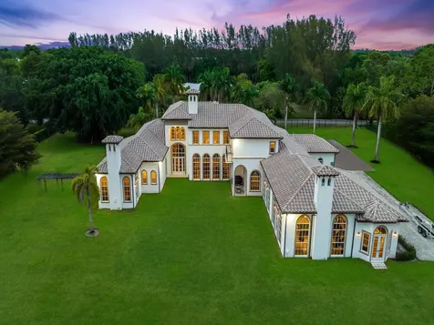 8800 Nw 68th Court Parkland FL 33067