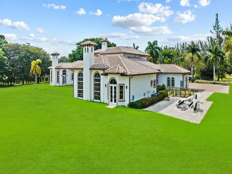8800 Nw 68th Court Parkland FL 33067