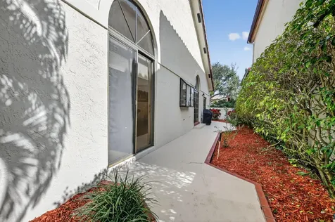 23045 Via Stel Boca Raton FL 33433