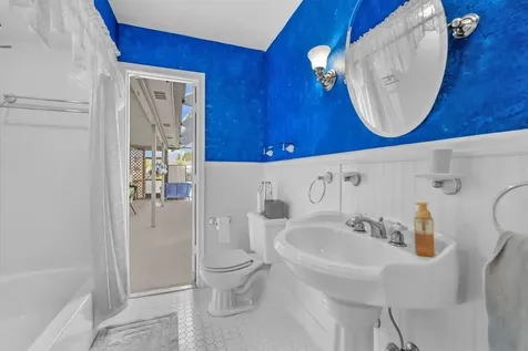 9371 Nw 24th Court Sunrise FL 33322