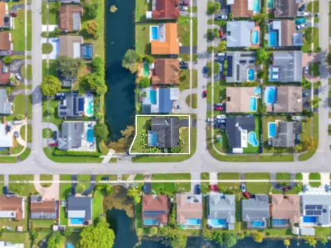 9371 Nw 24th Court Sunrise FL 33322