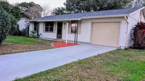 522 Nw La Brea Avenue Port Saint Lucie FL 34983