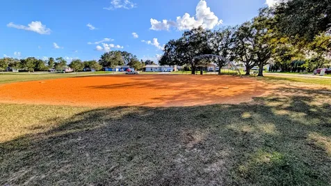 522 Nw La Brea Avenue Port Saint Lucie FL 34983