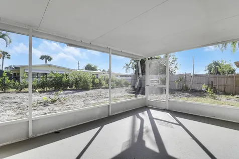 3133 Se Pruitt Road Port Saint Lucie FL 34952