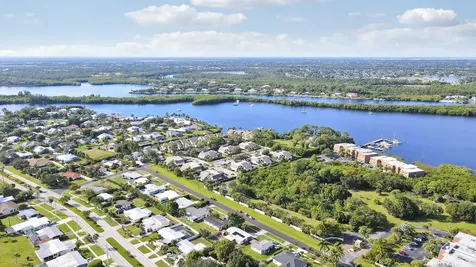 3133 Se Pruitt Road Port Saint Lucie FL 34952