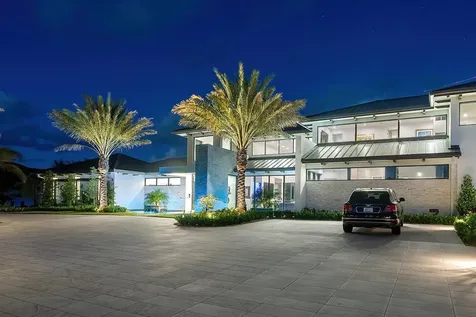 3016 Se Dune Drive Stuart FL 34996