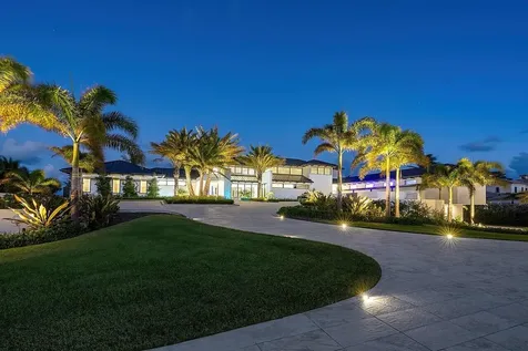 3016 Se Dune Drive Stuart FL 34996