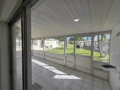2847 Duke Lane Delray Beach FL 33445