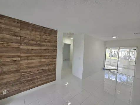 2847 Duke Lane Delray Beach FL 33445