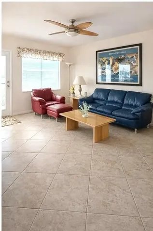 4032 Yarmouth B Boca Raton FL 33434