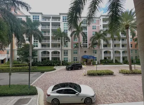 806 E Windward Way Lantana FL 33462