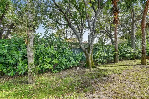 1605 E Classical Boulevard Delray Beach FL 33445