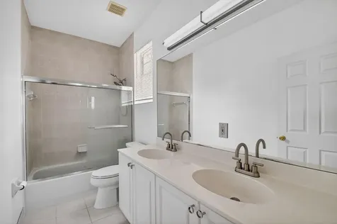 1605 E Classical Boulevard Delray Beach FL 33445