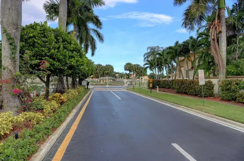 1605 E Classical Boulevard Delray Beach FL 33445