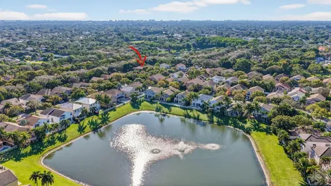 1605 E Classical Boulevard Delray Beach FL 33445