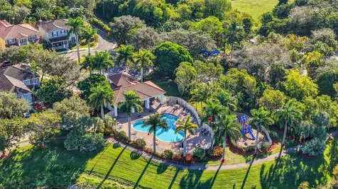 1605 E Classical Boulevard Delray Beach FL 33445