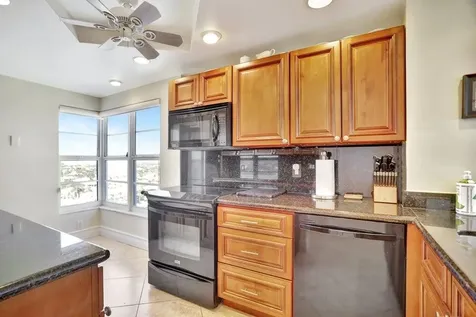 1021 Hillsboro Mile Hillsboro Beach FL 33062