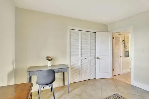 1021 Hillsboro Mile Hillsboro Beach FL 33062
