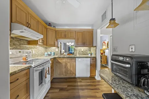860 Se 6th Avenue Deerfield Beach FL 33441