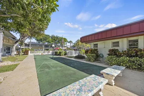 860 Se 6th Avenue Deerfield Beach FL 33441