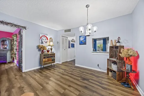 860 Se 6th Avenue Deerfield Beach FL 33441