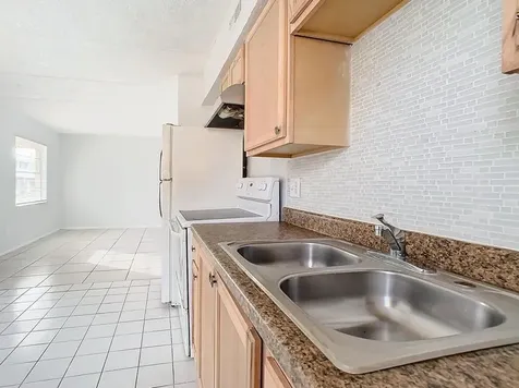 694 Michigan Court St. Cloud FL 34769