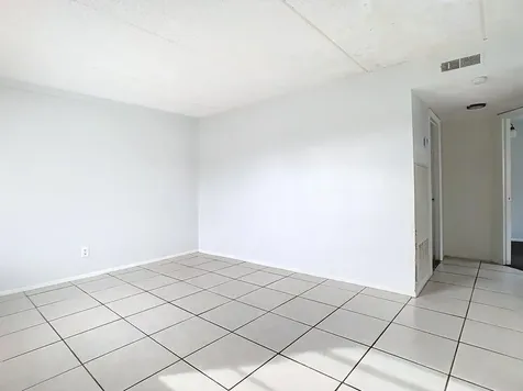 694 Michigan Court St. Cloud FL 34769