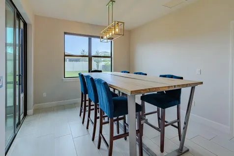519 Se Villandry Way Port Saint Lucie FL 34984