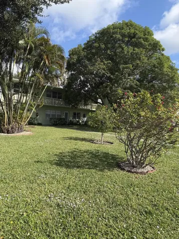 63 Norwich C West Palm Beach FL 33417