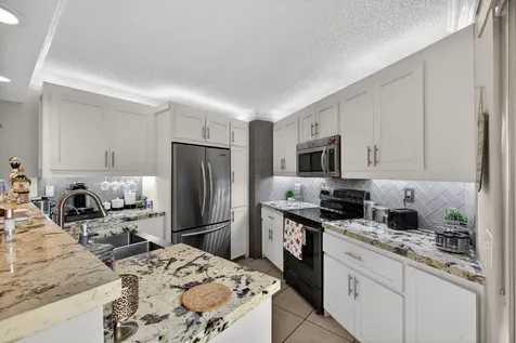 8164 Thames Boulevard Boca Raton FL 33433