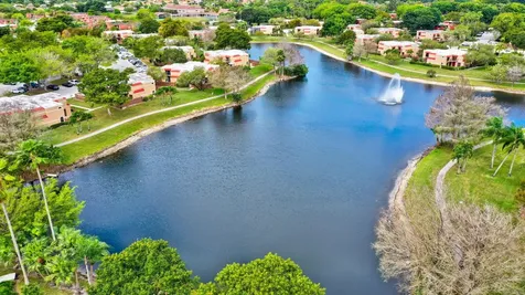 8164 Thames Boulevard Boca Raton FL 33433